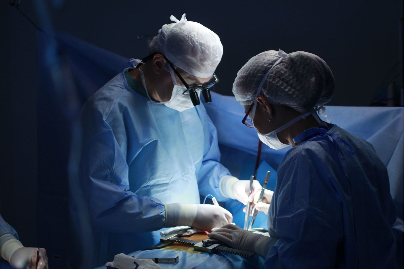 Precio de intervenciones en quirófano para cirugía plástica y estética