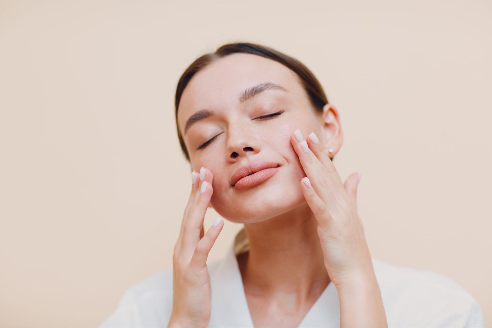 Ejercicios faciales para levantar pómulos